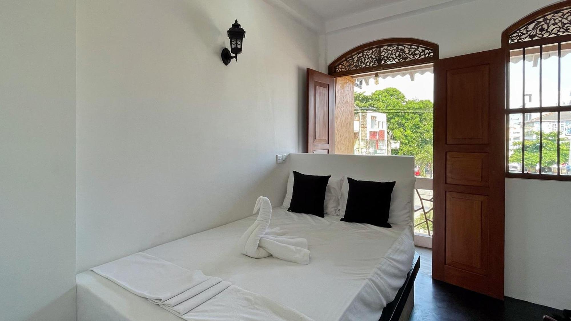 Apartamento Heimathafen Hikka Hikkaduwa Exterior foto
