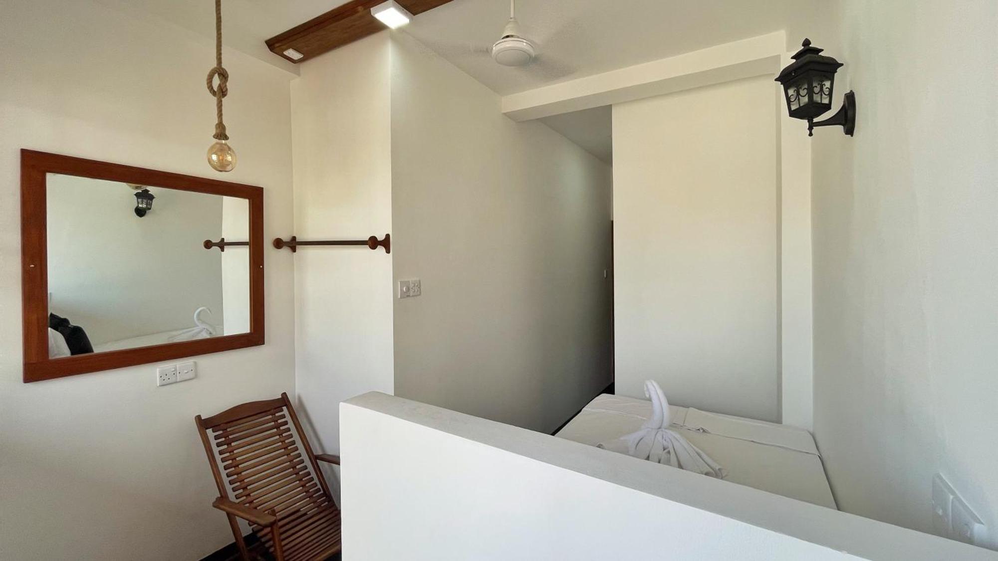Apartamento Heimathafen Hikka Hikkaduwa Exterior foto